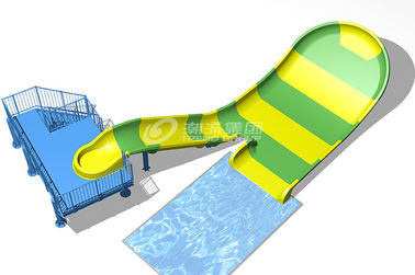 Raft SGS başına iki binici ile küçük Boomerang Fiberglas su kaydırağı