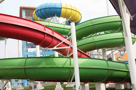 Popular Spiral Water Park Slide With Vertical Track , FRP Water Park Slides For Water Park