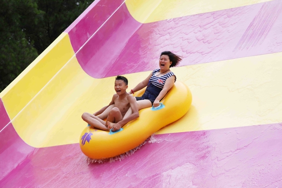 Outdoor Fiberglass Aqua Park Equipment For 4 - 6 Persons Per Time