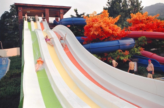 Fiberglass Custom Water Slides , High Speed Water Slide Water Park Equipment