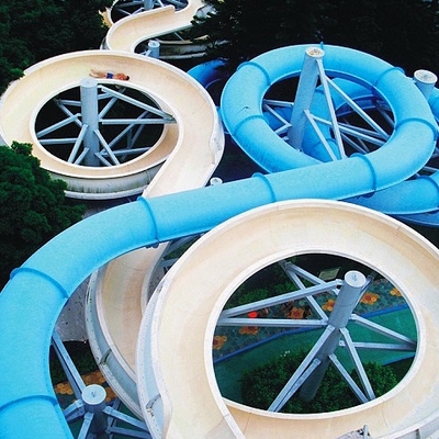 Spiral Waterpark Slide , FRP Water Park Slides / Cuustomized Water Slide for Giant Aqua Park