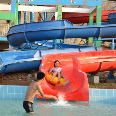 Popular Dual Tracks Open Close Style FRP Body Custom Water Slides