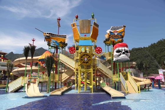 Safe Pirate Ship Medium Water Play Equipment Funny Slide Resort