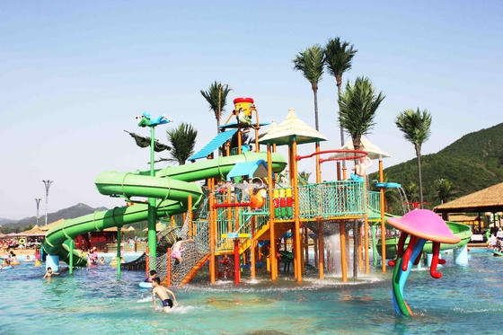 Customized Childrens Water Park , Fiberglass Water Slides Entertains More Than 400 Guests
