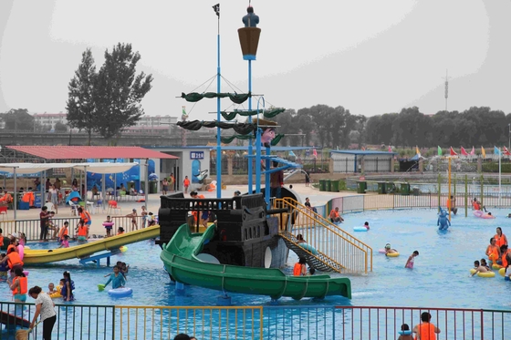 Customized Fiberglass Pirate Ship / Strong Aqua Splash Water Park Equipment