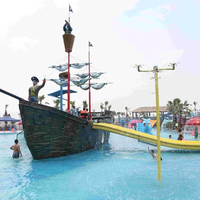 Large Holiday Resort Fiberglass Pirate Ship For Theme Water Parks , 19*13.6*9m