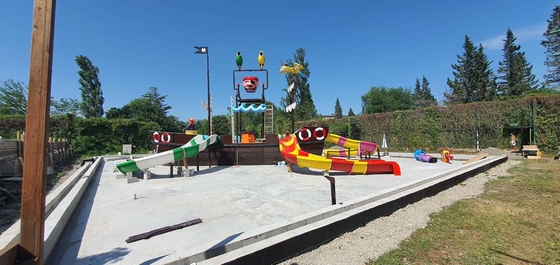 Özelleştirilmiş Fiberglas Vison Tekne Su Parkları Kaydırak Park Ekipmanları Fabrikası