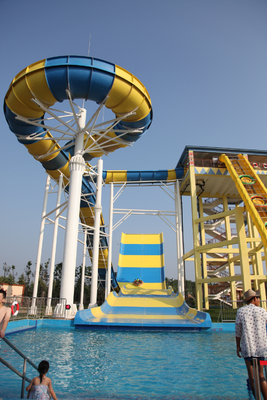Boomerang sürüşü için su parkınızı dayanıklı cam lif su kaydırmaları ile geliştirin