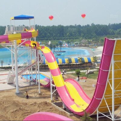 Su Parkları için 18,75m Yükseklik ve 1080 Sürücü/Saat Kapasiteli Dayanıklı Fiberglas Bumerang Su Kaydırağı