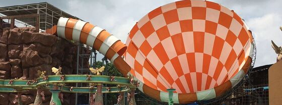 Su parkı için devasa Tornado Funnel Su Kaydırma Slide.