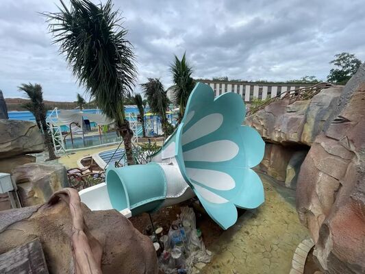 Kompakt Boyutlu Küçük Tornado Su Kaydırağı, Çift Sal ile ve Aile Eğlencesi İçin UV Dayanımlı Jelkot